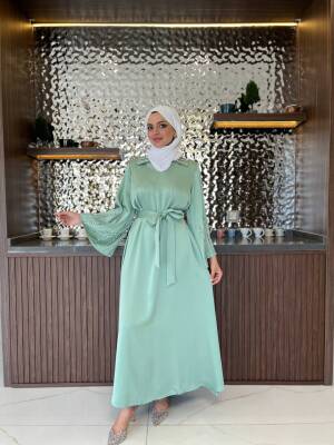 Boyun Taş İşlemli Kemer Aksesurlı Elbise S16044 - 3