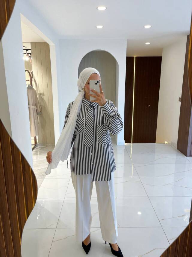 Kravat Detaylı Çizgili Kadın Gömlek GMK16067 - 17