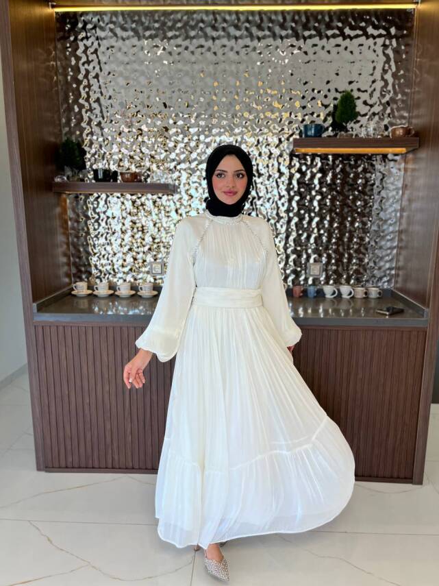 Kuşak Detaylı Boyunda Taş İşlemeli Abiye Elbise ELB16090 - 1