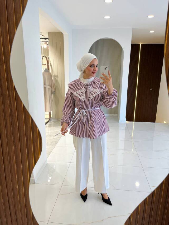 Nakış Detaylı Bel Bağlamalı Kol Lastik Basıc Gömlek - 4