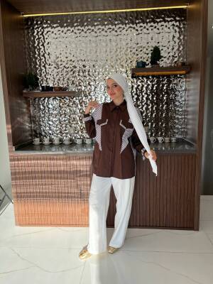 Parça Detaylı Cep Aksesurlı Simetrik Kesim Oversize Basıc Gömlek GMK16046 - 5