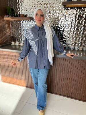 Parça Detaylı Cep Aksesurlı Simetrik Kesim Oversize Basıc Gömlek GMK16046 - 7