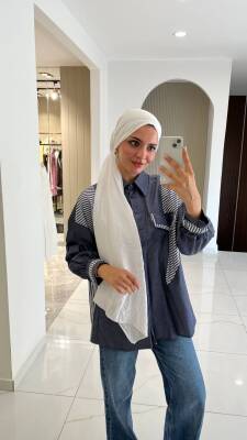 Parça Detaylı Cep Aksesurlı Simetrik Kesim Oversize Basıc Gömlek GMK16046 - 9