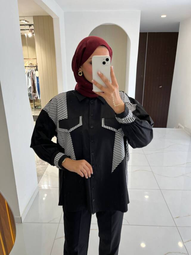 Parça Detaylı Cep Aksesurlı Simetrik Kesim Oversize Basıc Gömlek GMK16046 - 17