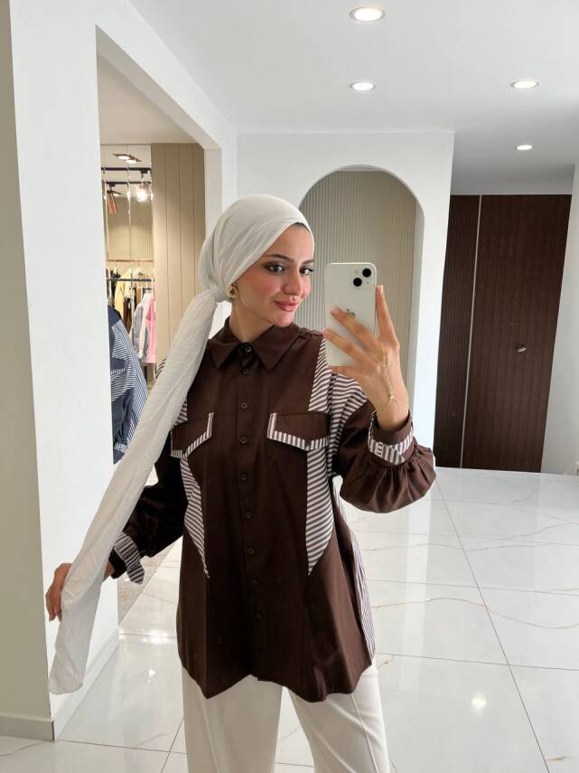 Parça Detaylı Cep Aksesurlı Simetrik Kesim Oversize Basıc Gömlek GMK16046 - 1