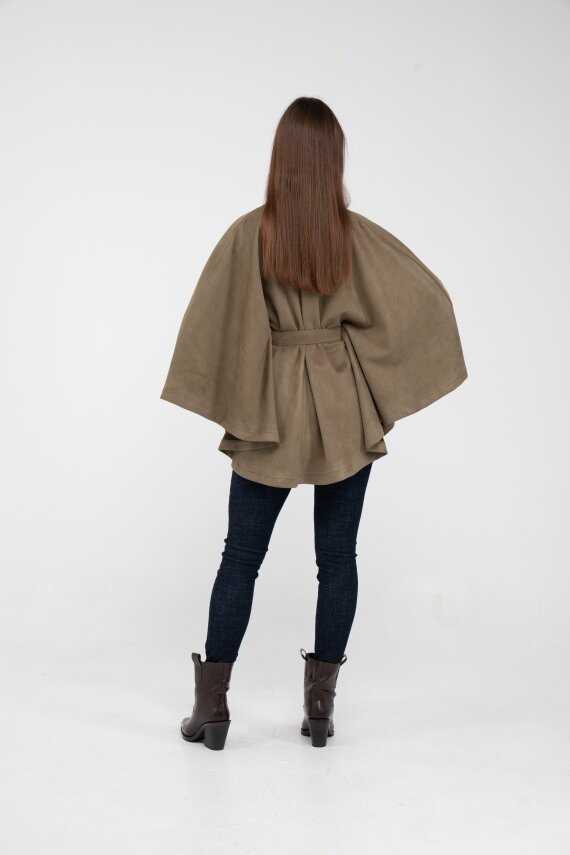 Süet Dokulu Kuşaklı Altın Düğmeli Kadın Pelerin Kap 9000 - 50