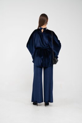 Taş Detaylı Kuşaklı Kadife Takım K8049 - 32