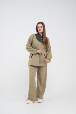 Yaka Detaylı Bel Büzgülü Kadın Takım 1719 - 31